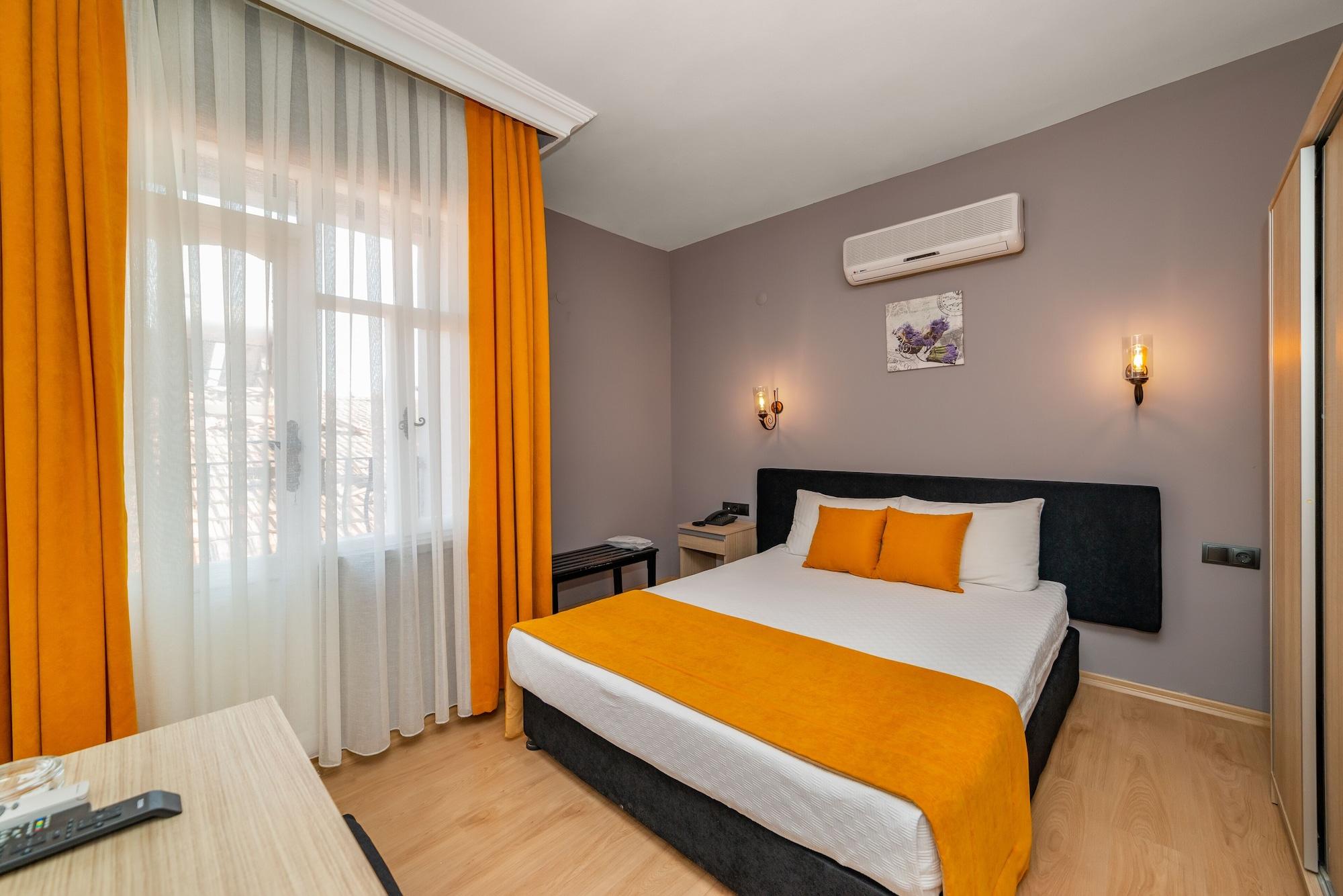 Yasemin Otel 3*